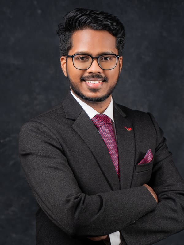 Portrait of Dr. Roopeessh Vempati
